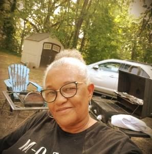 Meet your Posher, Vera